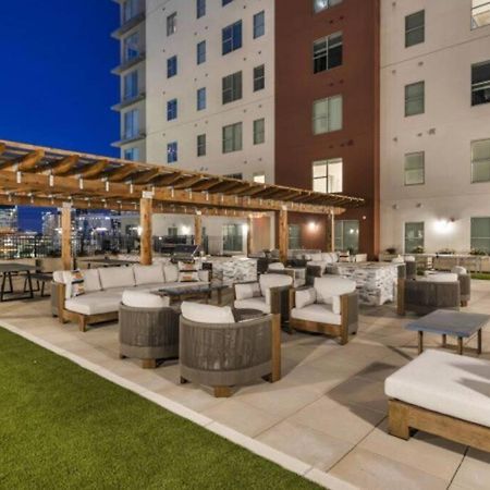 Beverly Hills Suite Penthouse The Gulch Nashville Buitenkant foto