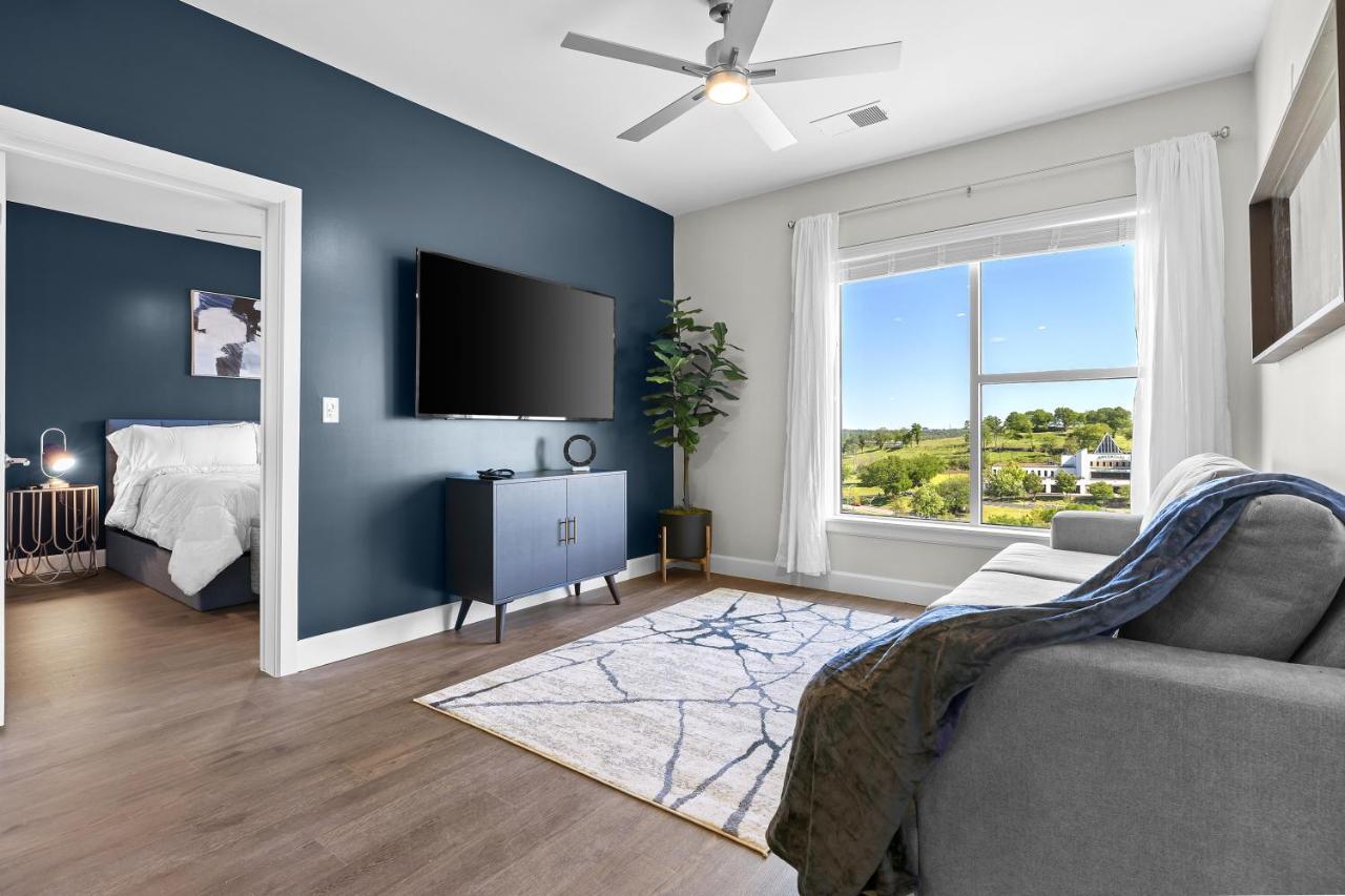 Beverly Hills Suite Penthouse The Gulch Nashville Buitenkant foto