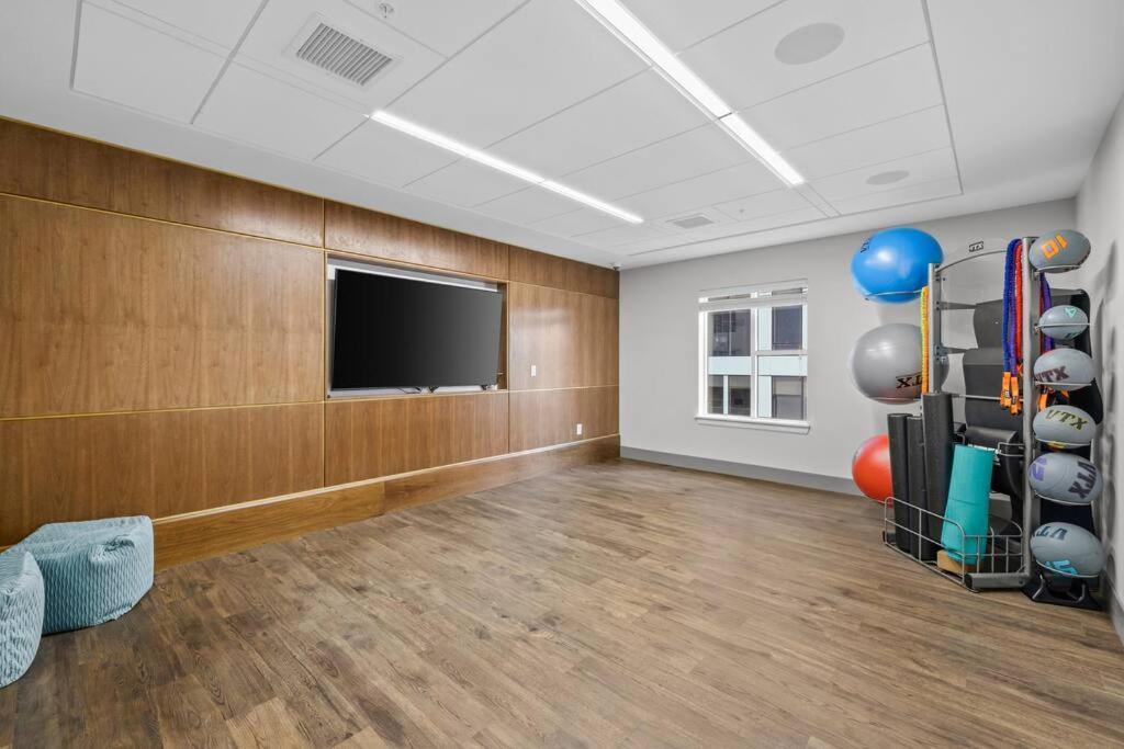 Beverly Hills Suite Penthouse The Gulch Nashville Buitenkant foto