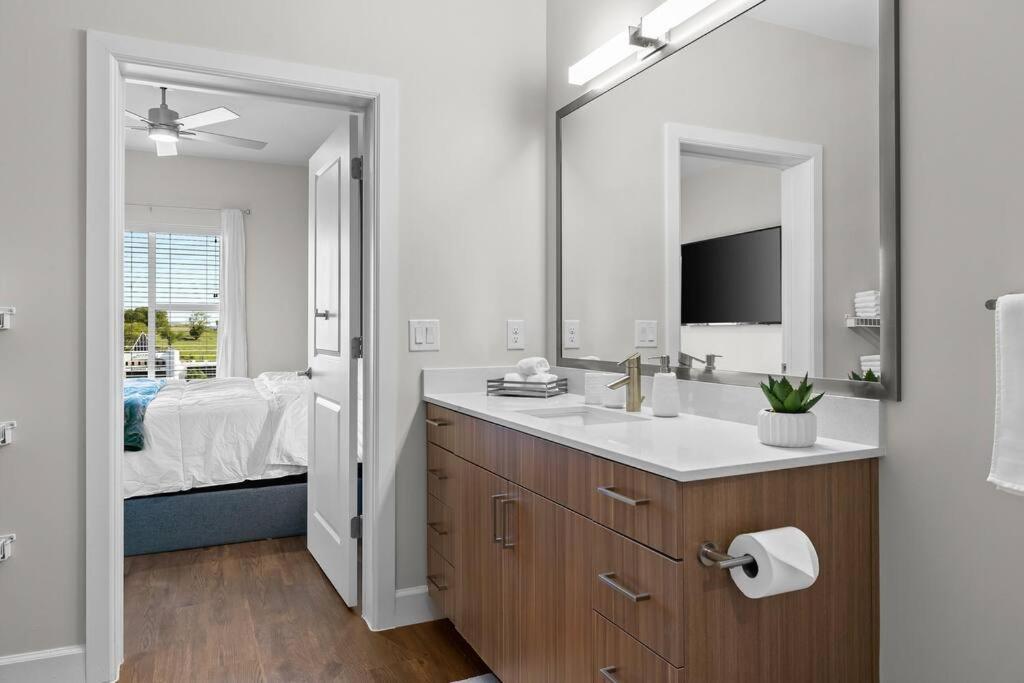 Beverly Hills Suite Penthouse The Gulch Nashville Buitenkant foto