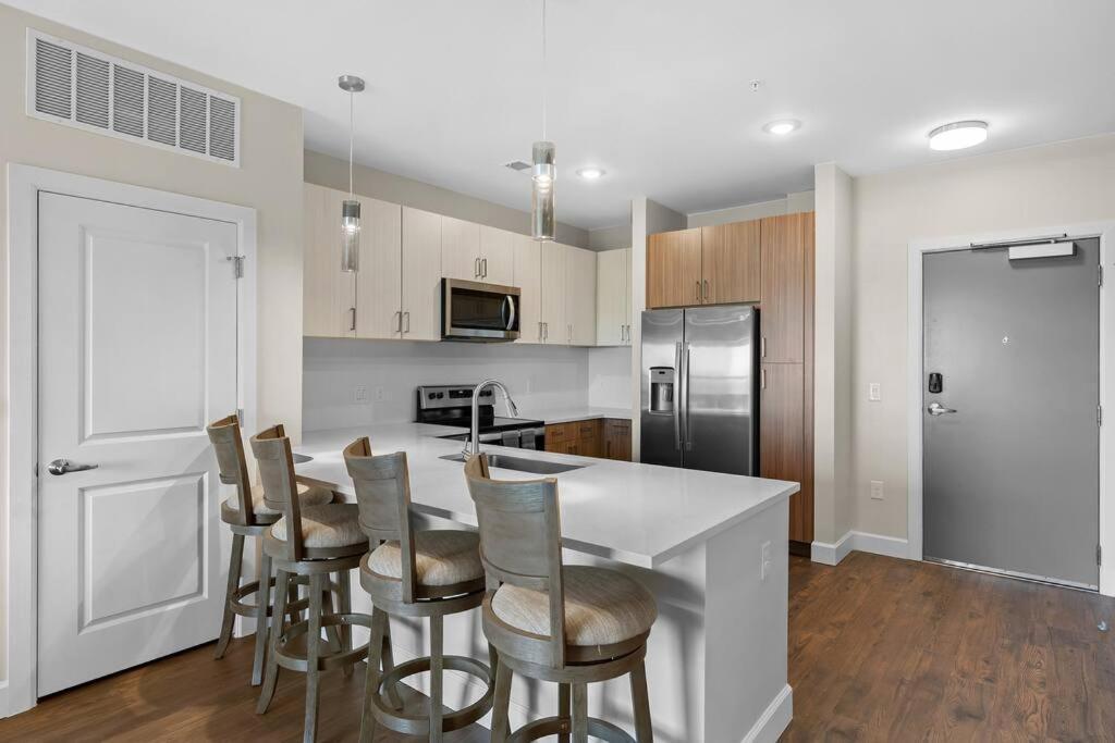 Beverly Hills Suite Penthouse The Gulch Nashville Buitenkant foto